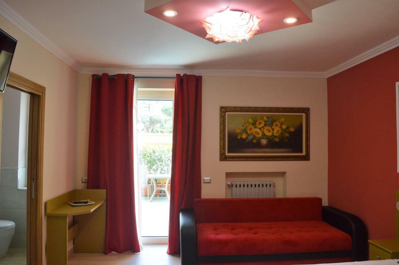 Montoro Inferiore Villa Dei Fiori מראה חיצוני תמונה